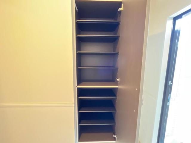 アドニス 下駄箱（イメージ）