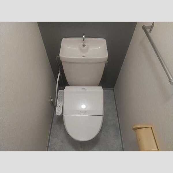 フォレストヴィラ北斗202号室 トイレ