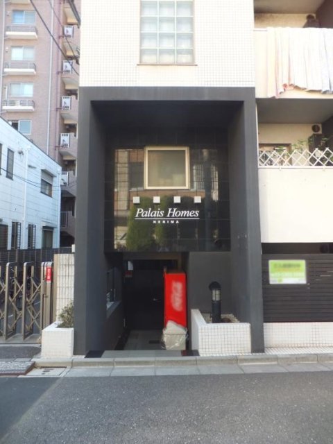 パレ・ホームズ練馬1階 エントランス