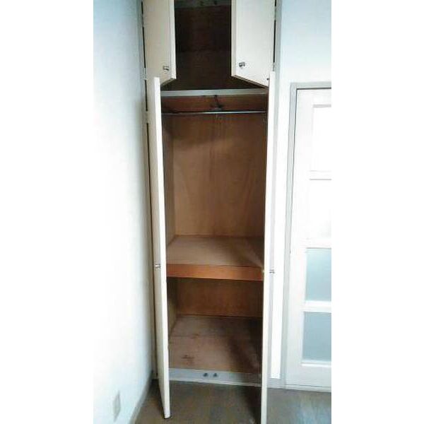 サングレース千歳台 収納