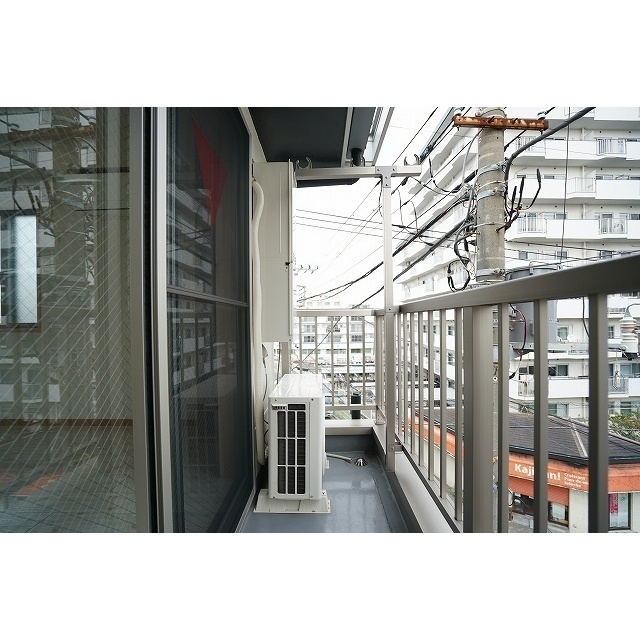 プレミアムバリュー板橋徳丸0401号室 バルコニー