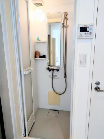 ラプレ下丸子 清潔なシャワーブースで快適・時短に！