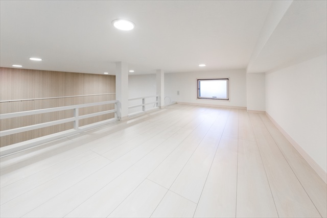 Ｌｕｃａｓ　β リビング