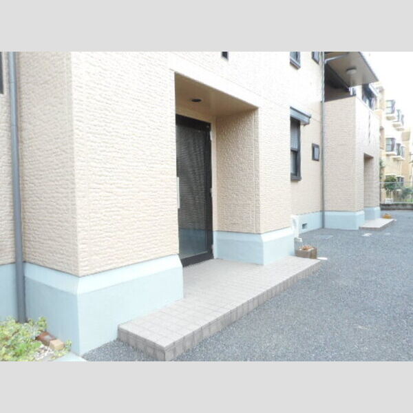 プランドール市川303号室 エントランス