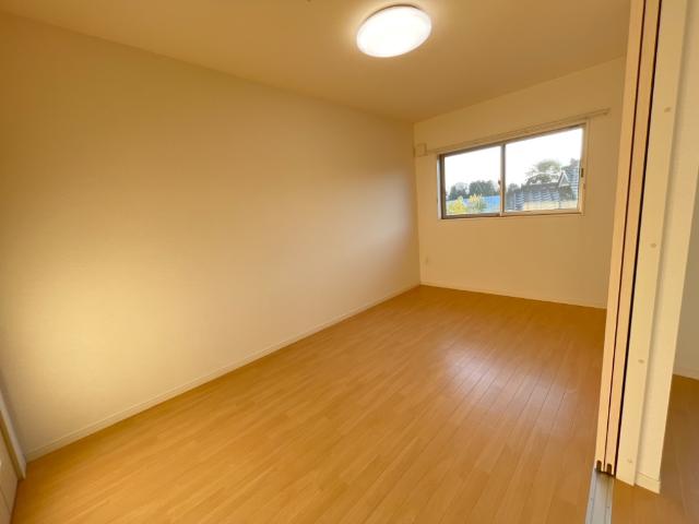 ＡＶＡＮＴＩ　ＨＯＵＳＥ 洋室