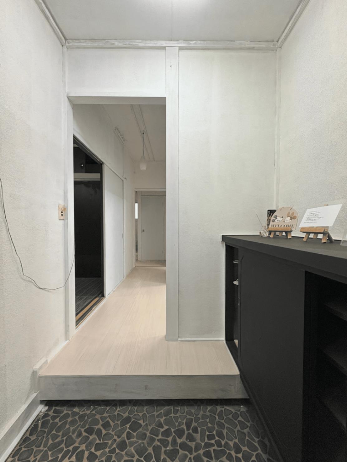 船橋市新高根5丁目戸建 収納のある使いやすい玄関です