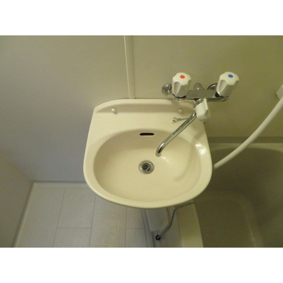 アセンズシティ２0201号室 洗面台