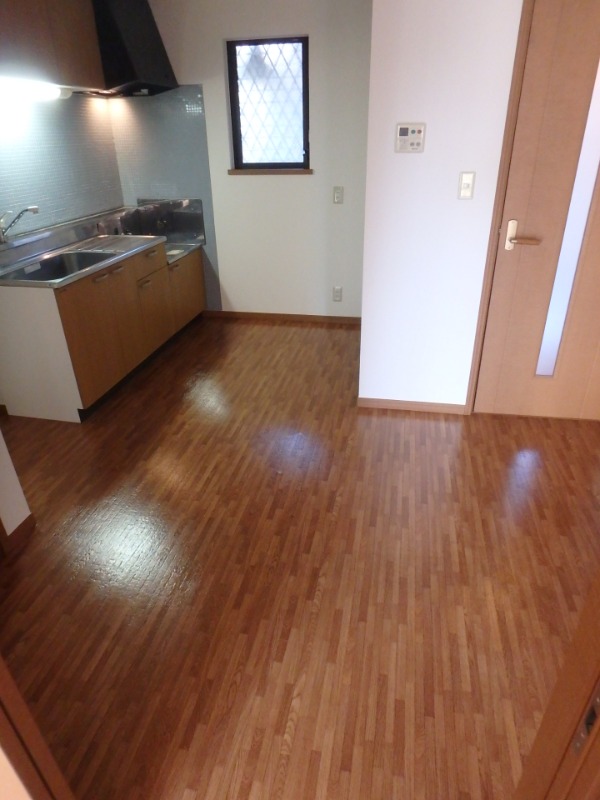 インフィニ ※別部屋の写真になります。