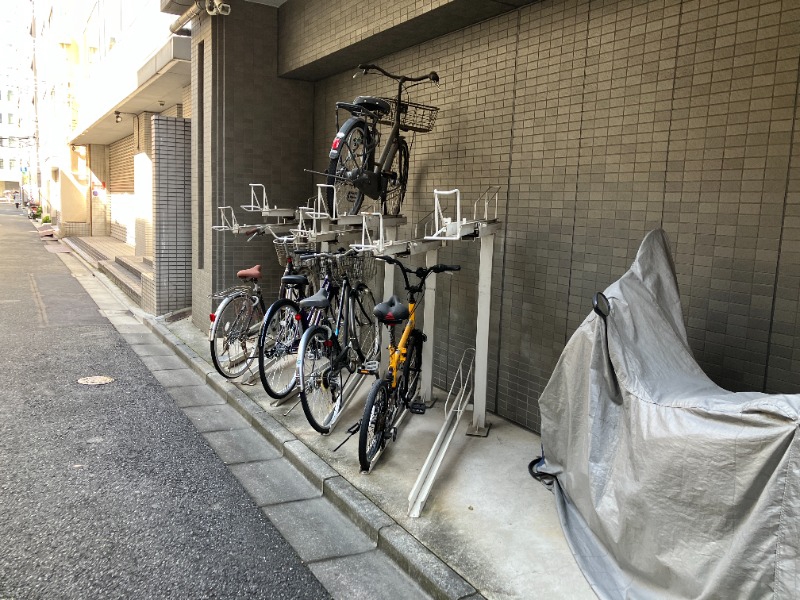 リバーサイドタワー蔵前14階 駐輪場