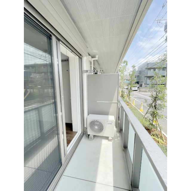 シャーメゾン国立ウエスト バルコニー