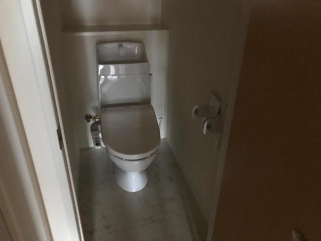 ウエイド　フルスⅡ201号室 シャワー付トイレ