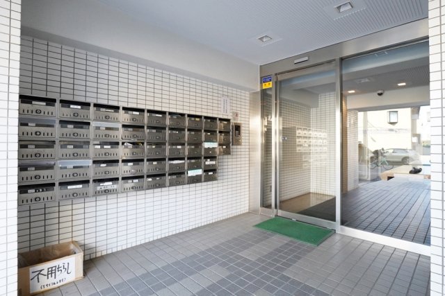 ラフィネ西荻 エントランス