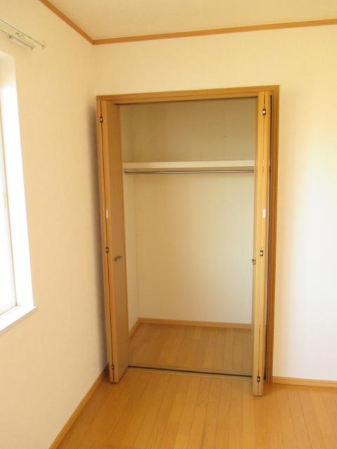 クイーンズヒルＤ棟 収納