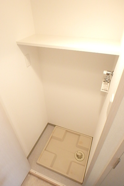 グランド・ガーラ横濱万世町6階 室内洗濯機置き場