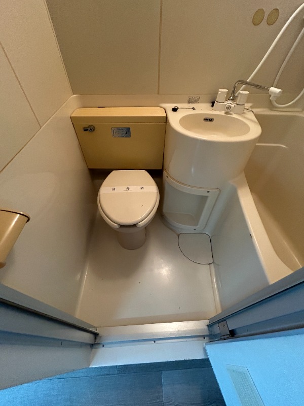 クロノス茅ヶ崎2階 トイレ