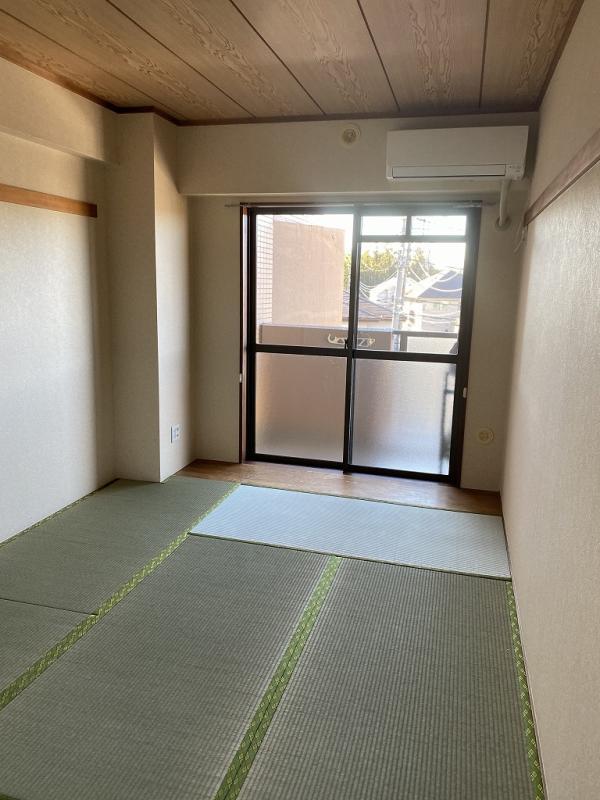 グランメール成城3階 玄関