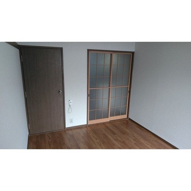 ファミーユヤマダ 内観