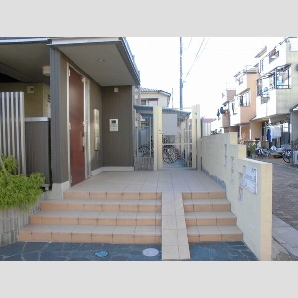 ソレアード エントランス