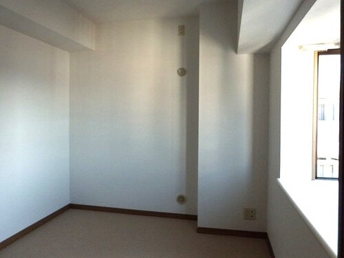 ライオンズマンション本川越駅前9階 洋室約4.9畳　※2025年11月撮影