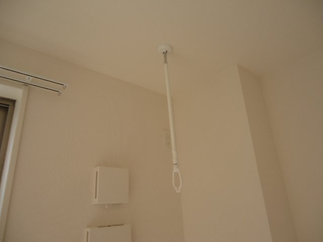 アイリス207号室 ホスクリーン