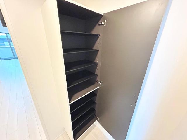 グラン　ジャルダン 下駄箱