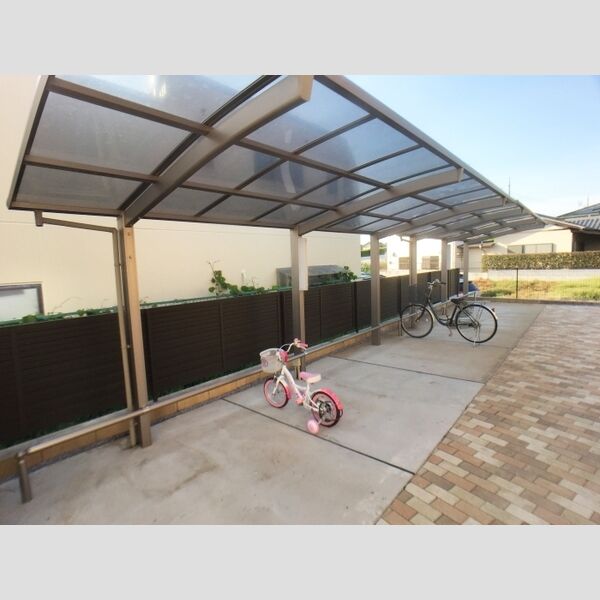 ポルテボヌール　Ⅰ 駐輪場