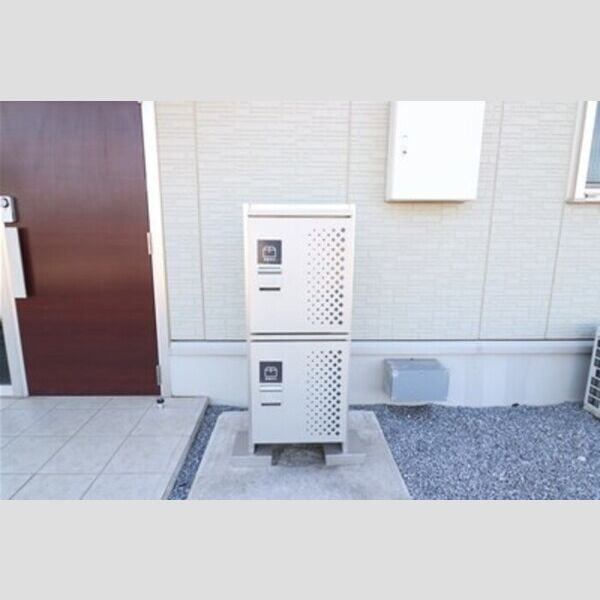 インペリアルおおたかの森 宅配ボックス