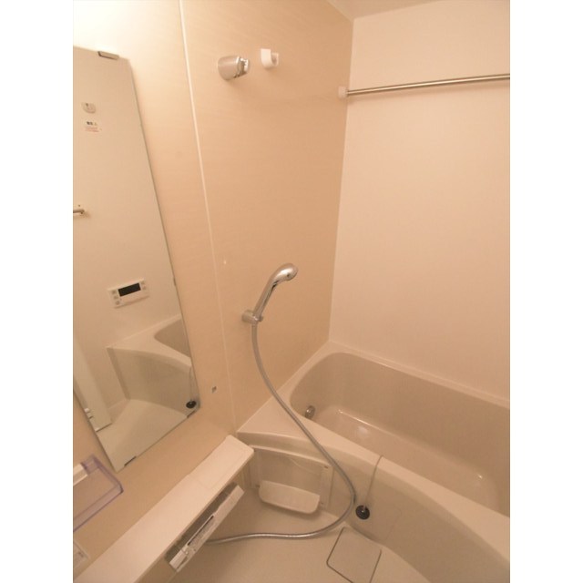 ラクレイス横濱関内0507号室 お風呂