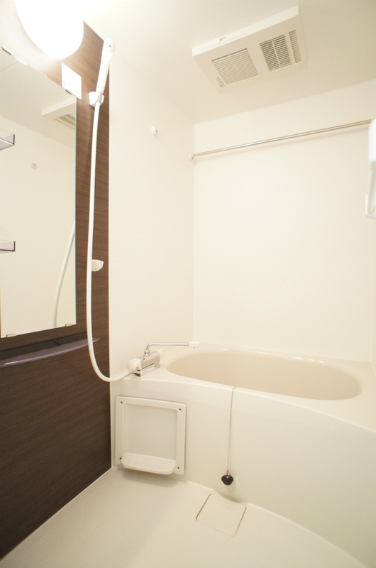 リブリ・テラ1階 お風呂