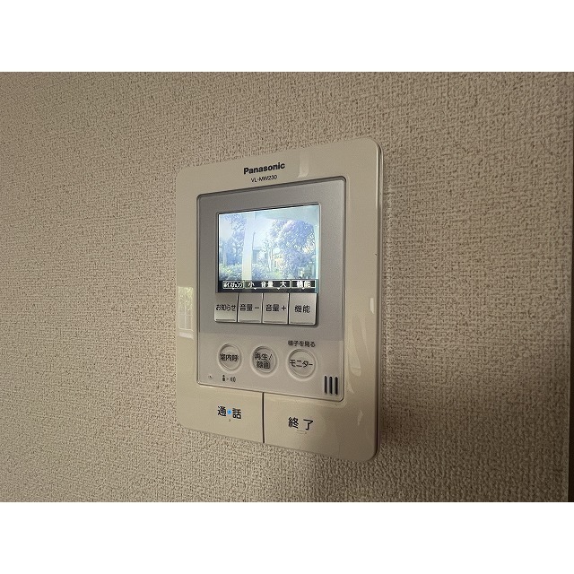 尾山台スクウェア B棟B号室 モニター付きインターホン