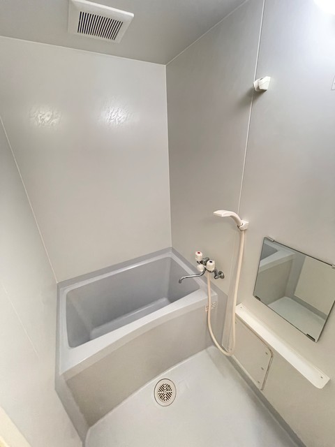 コゥジィーコート綱島0103号室 お風呂