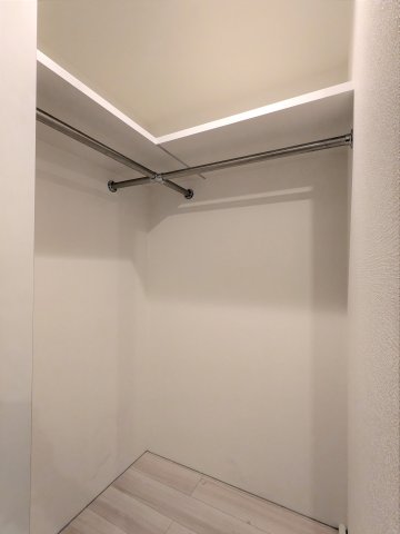 フラッフィー市谷台町0401号室 収納