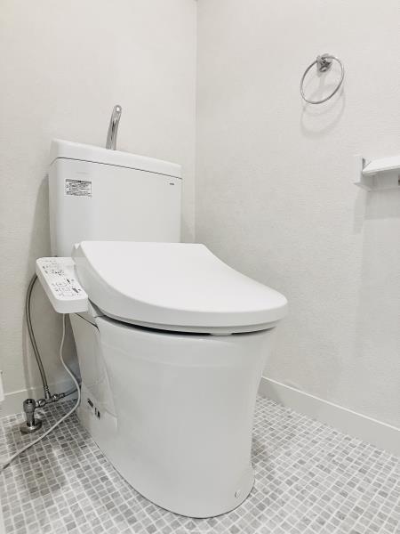 シャルム・Ｋ・カーサ1階 トイレ