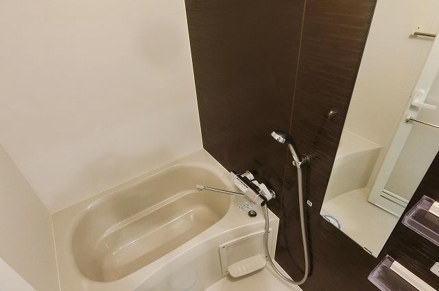 ALTERNA住吉6階 バス