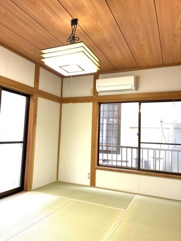 柏市東中新宿3丁目戸建 1階和室　畳表替え　エアコン付き