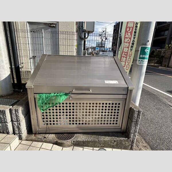 KM・スプリングス ゴミステーション