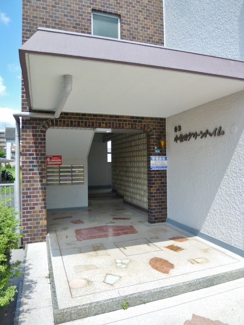 第３小金井グリーンハイム0203号室 エントランスです