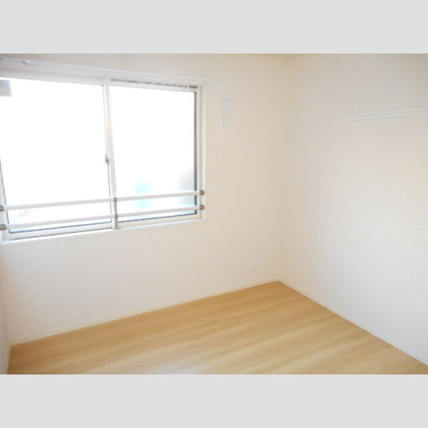 ルーチェ203号室 洋室