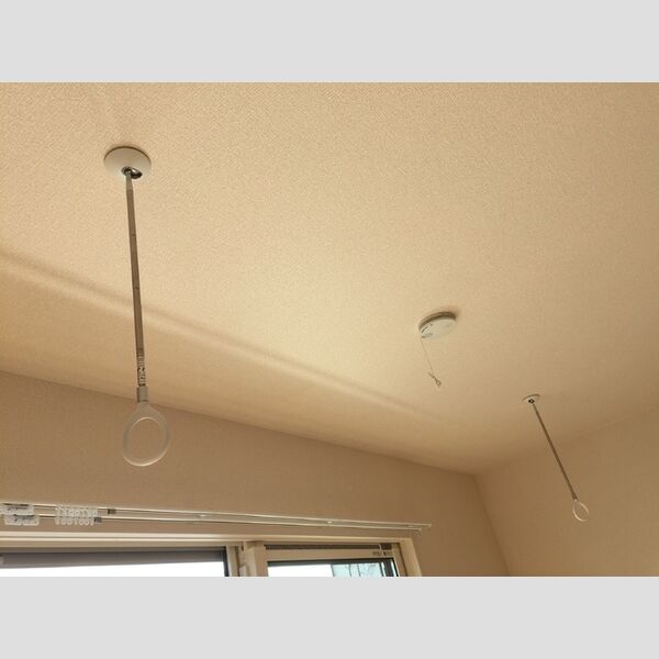 メゾン ソレイユ 室内物干し金具