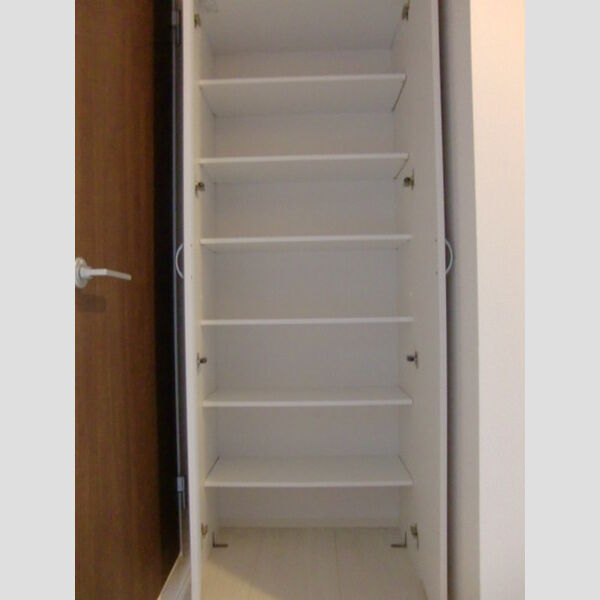 Casa Con Patio202号室 収納