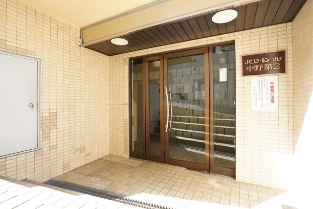 パレ・ドール中野第２3階 エントランス
