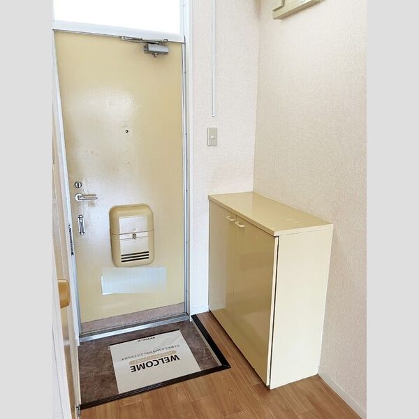 クレセント君塚　B206号室 シューズボックス有