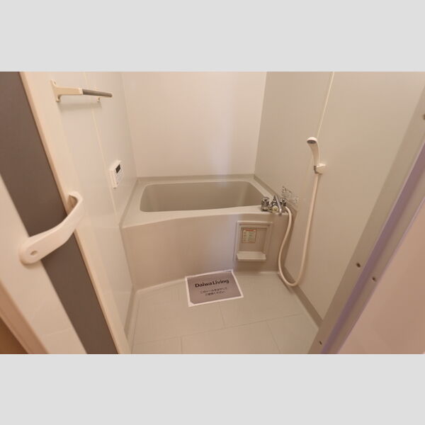 スプリングコート 追い焚き給湯機能付き浴室