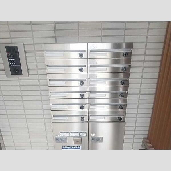 ヴィラルミナス羽根木 ポスト