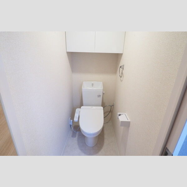 ウェルデンス戸塚　B205号室 トイレ