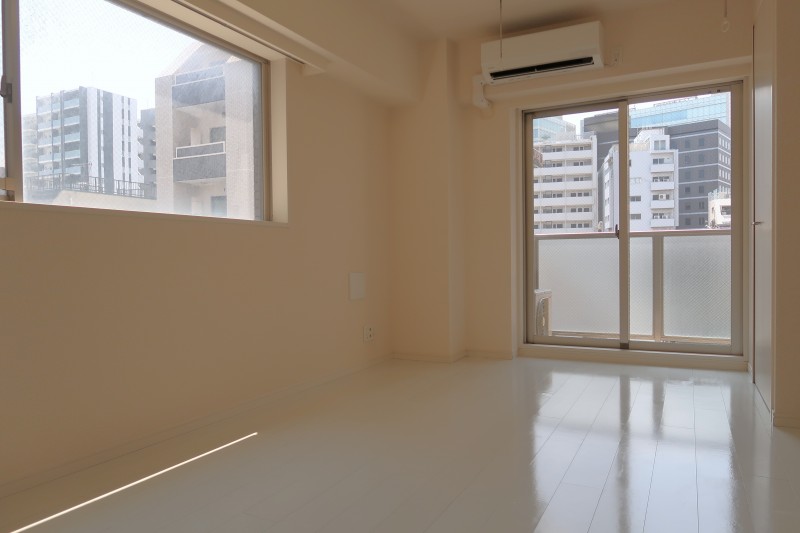 ハイリーフ上野6階 リビング