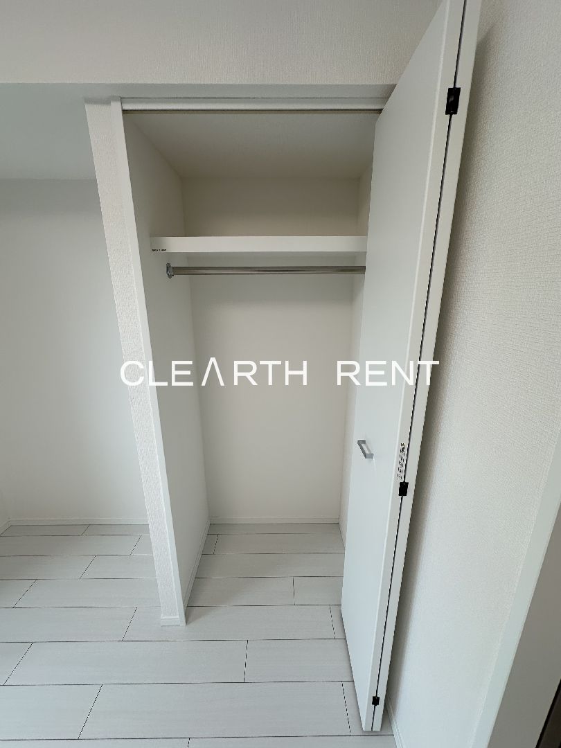 ＧＲＡＮ ＰＡＳＥＯ三宿4階 収納クローゼット