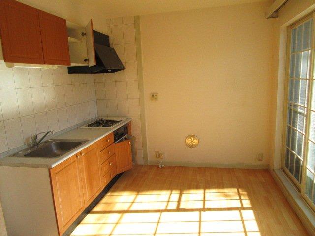 シャルマンヒルズ LDK（イメージ）