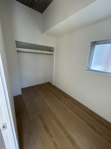 （仮称）南藤沢レジデンス0401号室 内装工事仕掛中