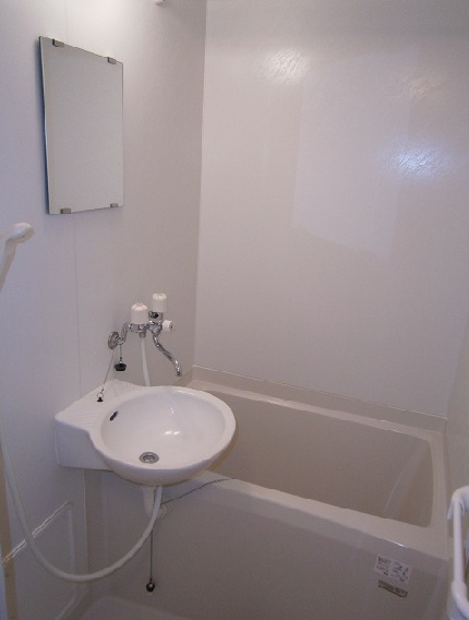 レオパレス美春206号室 ＳＥＣＯＭ